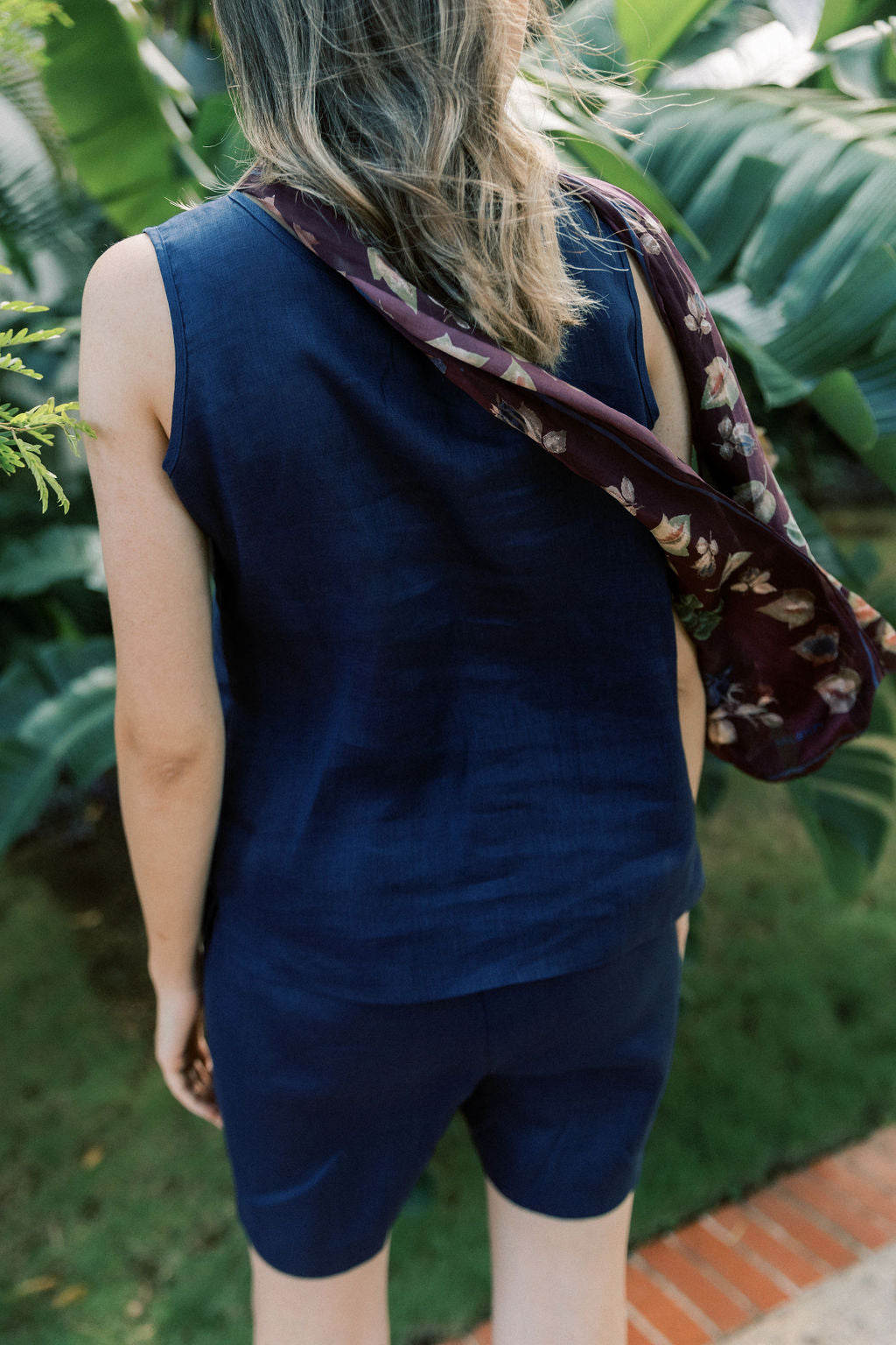 LINEN TANK TOP BLOUSE