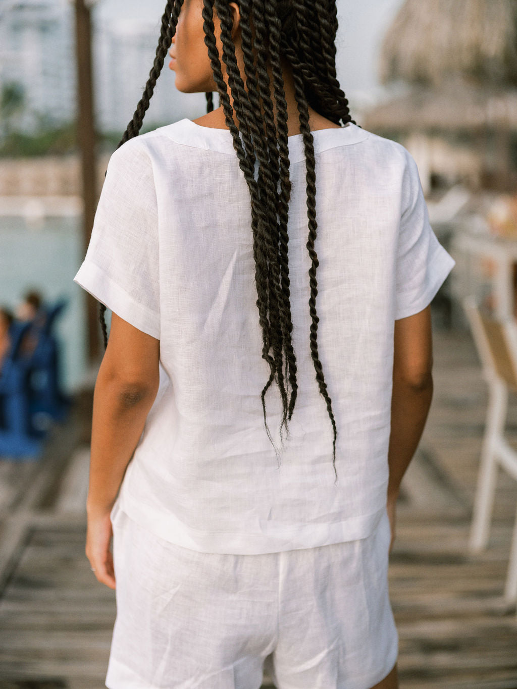 LOOSE LINEN SHORT SLEEVE BLOUSE